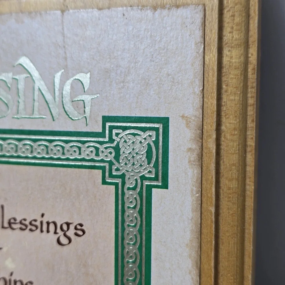 Vintage 1981 Hallmark Irish Blessing Wall Hanging Plaque Wooden Cottage Bar‎ Pub